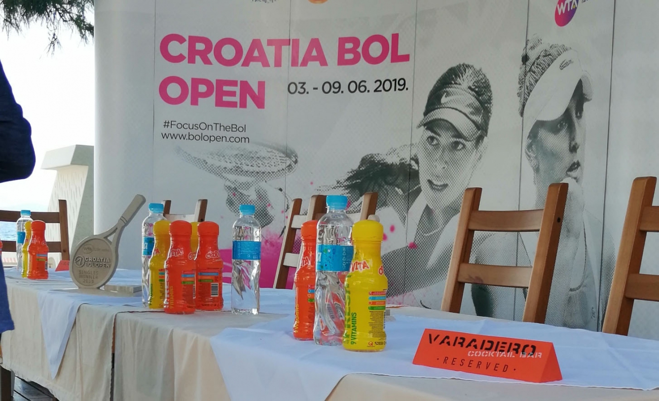 Voda organizam čuva od ljetnih vrućina, a Cedevita je tu kao izvor dodatnih vitamina