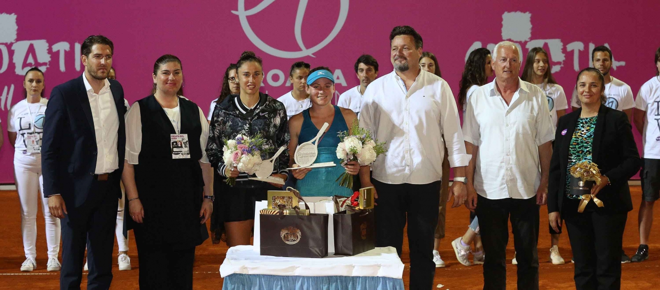 Tamara Zidanšek defended last year's title and conquered WTA Croatia Bol Open 2019!